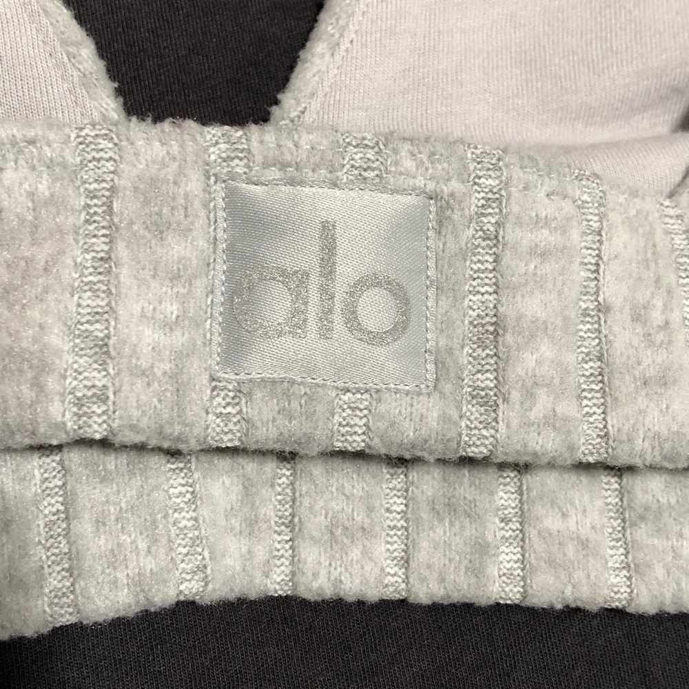 ALO Yoga Heather Gray Knit Bralette - Picture 7 of 8
